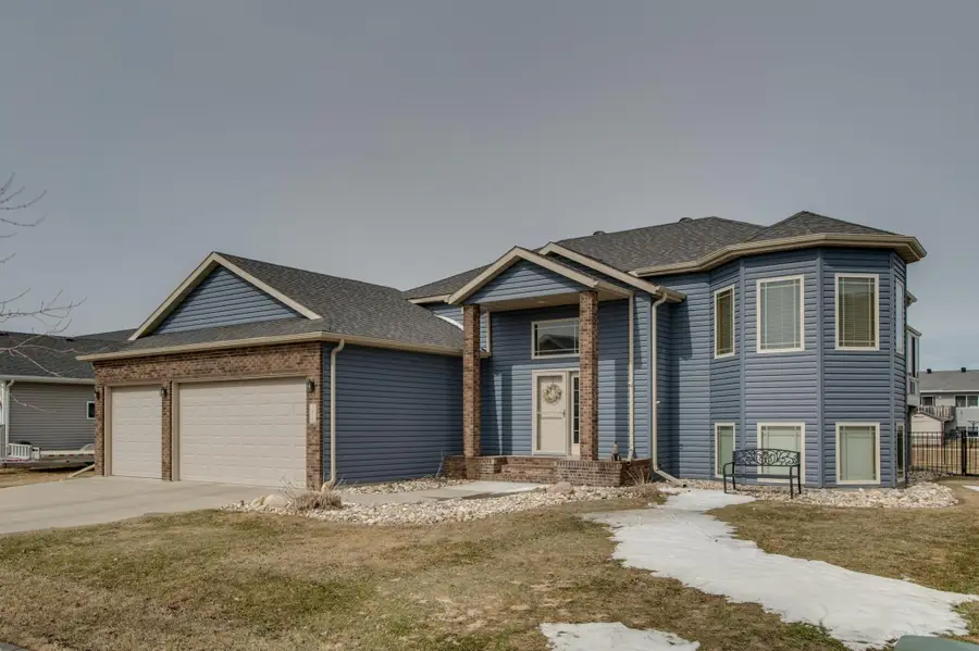 1610 42nd Avenue S, Moorhead, MN 56560 - #2