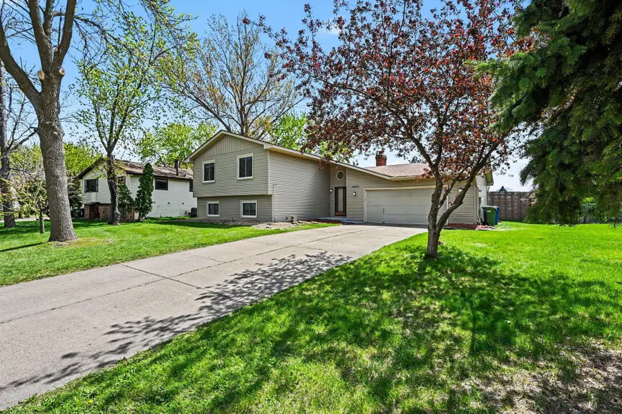 10755 Maple Valley Drive, Maple Grove, MN 55369 - #2
