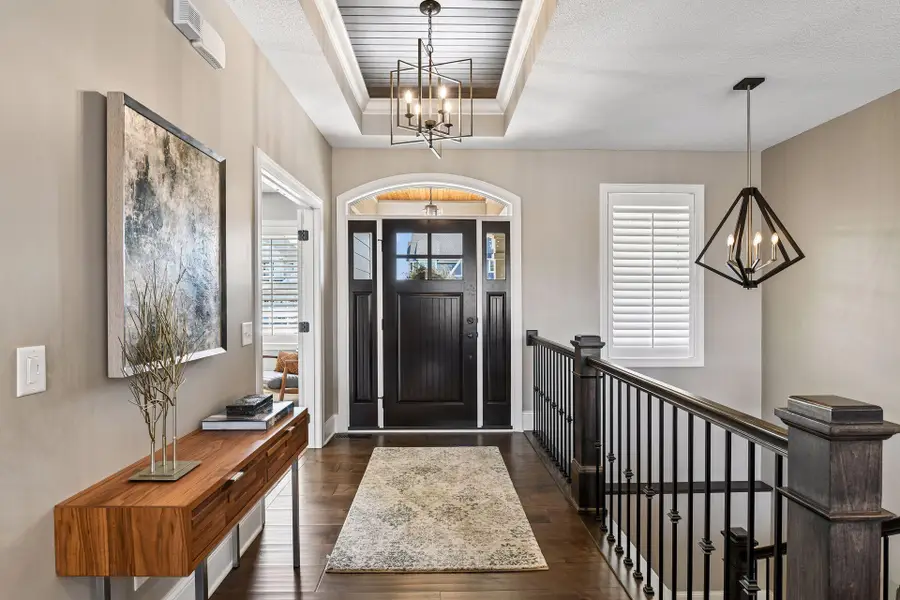 9264 Hawkcrest Court, Chanhassen, MN 55317 - #2