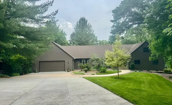 6320 Oak Meadow Lane Nw, Rochester, MN 55901