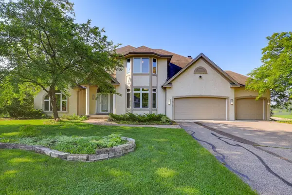 18715 24th Avenue N, Plymouth, MN 55447