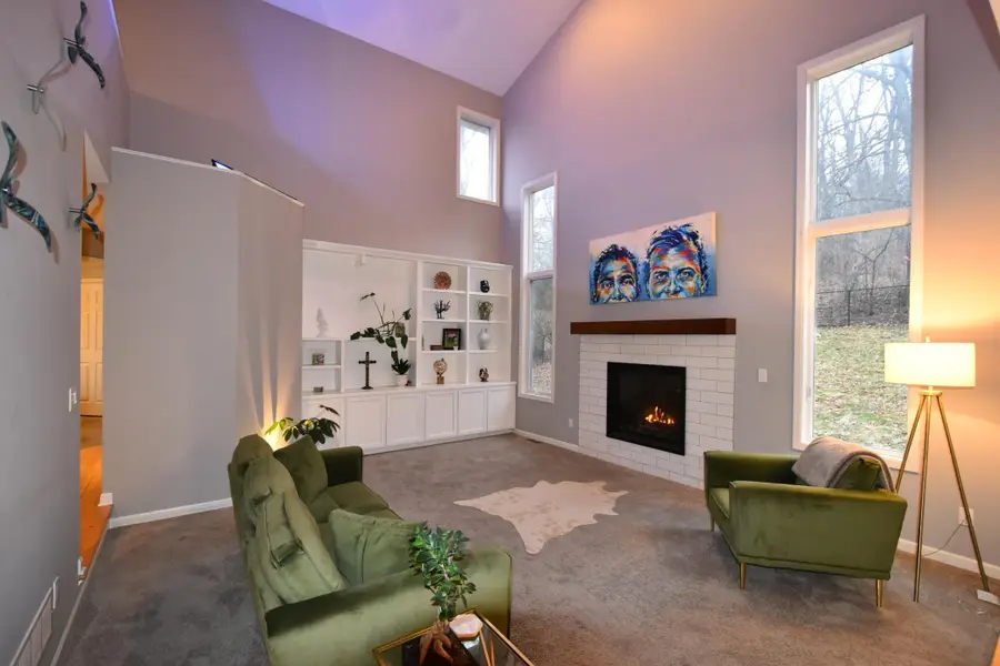 2014 Fox Valley Drive Sw, Rochester, MN 55902 - #3