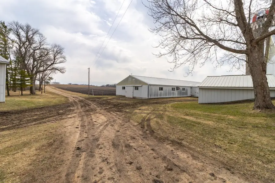 16827 Walden Avenue, Hutchinson, MN 55350 - #3