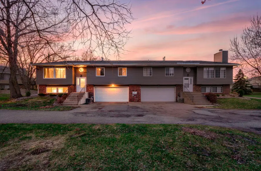 441 Dorland Road S, Maplewood, MN 55119 - #2