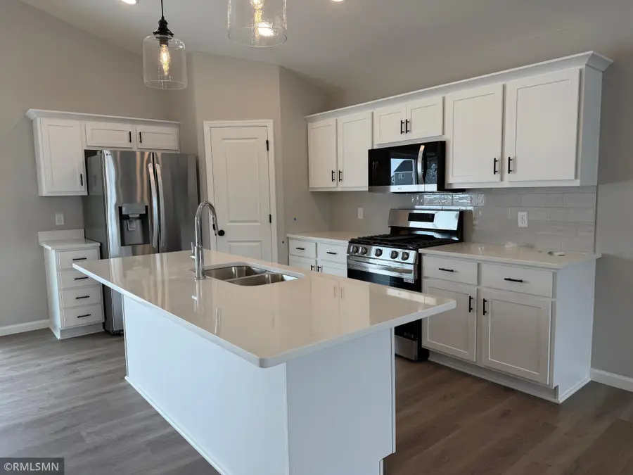 6289 Radford Avenue Ne, Otsego, MN 55330 - #3