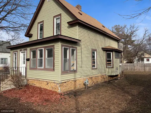 1914 Penn Avenue N, Minneapolis, MN 55411