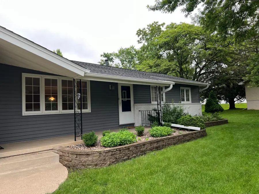 5600 Lindsay Street, Golden Valley, MN 55422 - #3