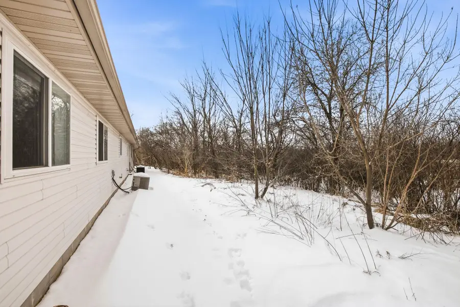 214 Appaloosa Court, Braham, MN 55006 - #3