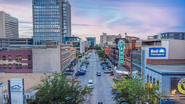 319 Broadway N #202, Fargo, ND 58102