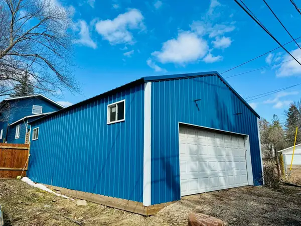 418 Court Avenue N, Sandstone, MN 55072