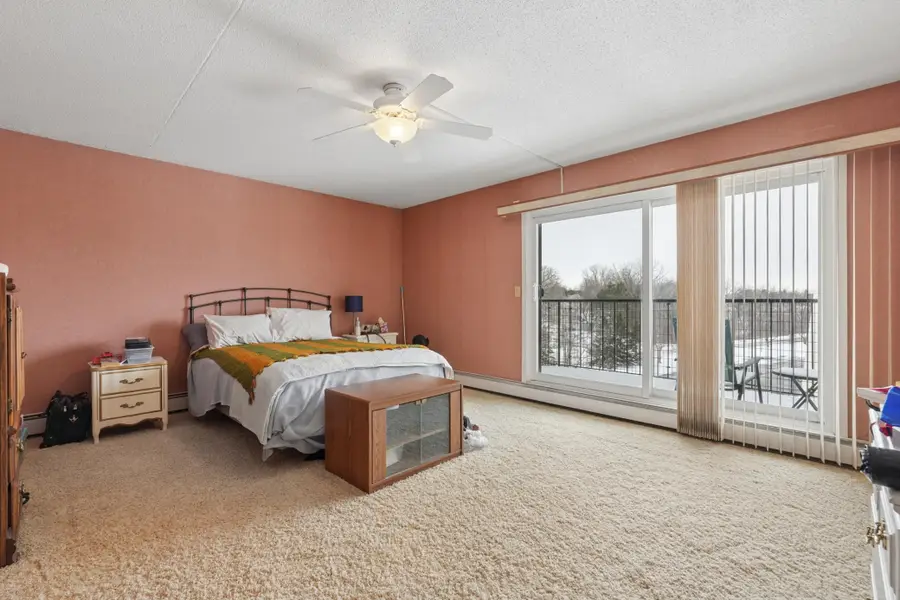 2465 Londin Lane E #401, Maplewood, MN 55119 - #3