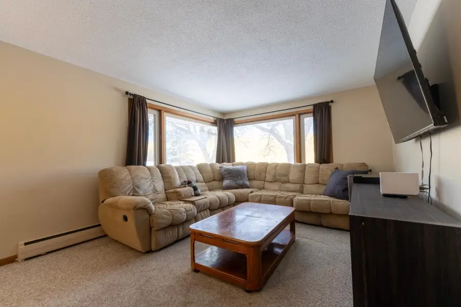 1803 10th Street Nw, New Brighton, MN 55112 - #3