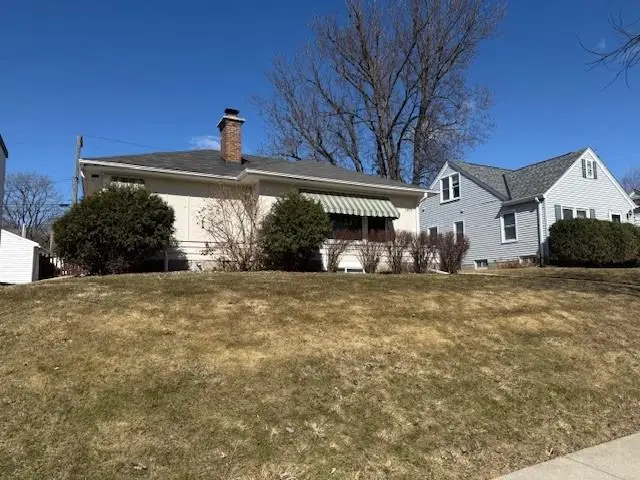 1879 Montreal Avenue, Saint Paul, MN 55116 - #2