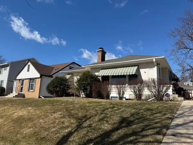 1879 Montreal Avenue, Saint Paul, MN 55116 - #3