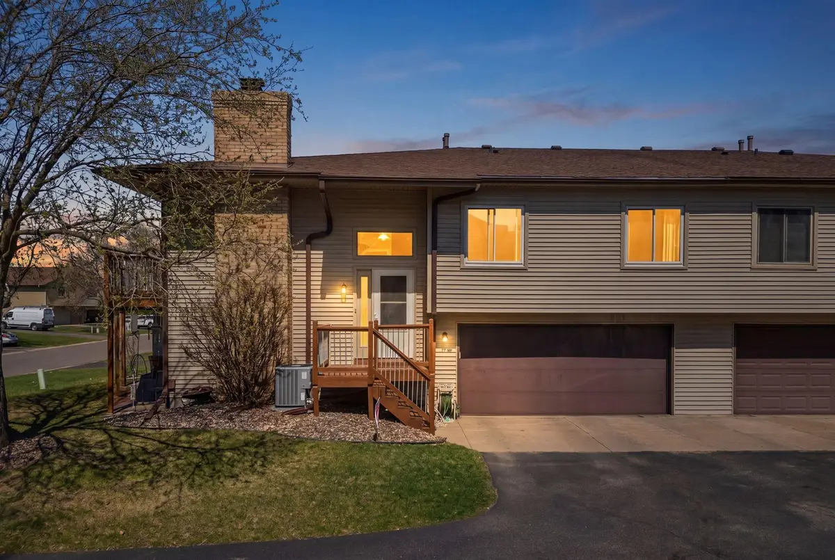 2337 Amberwood Drive, Woodbury, MN 55125 - #1