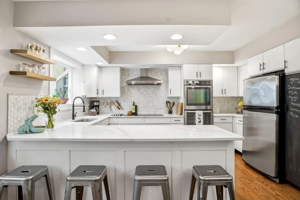 2726 Humboldt Avenue S #B, Minneapolis, MN 55408 - #1