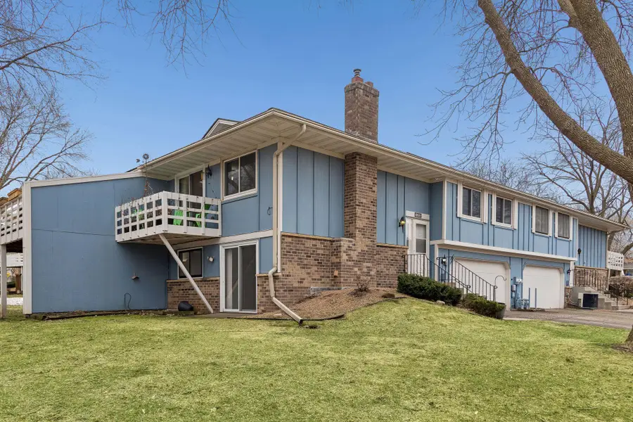 6859 Macbeth Court, Woodbury, MN 55125 - #2