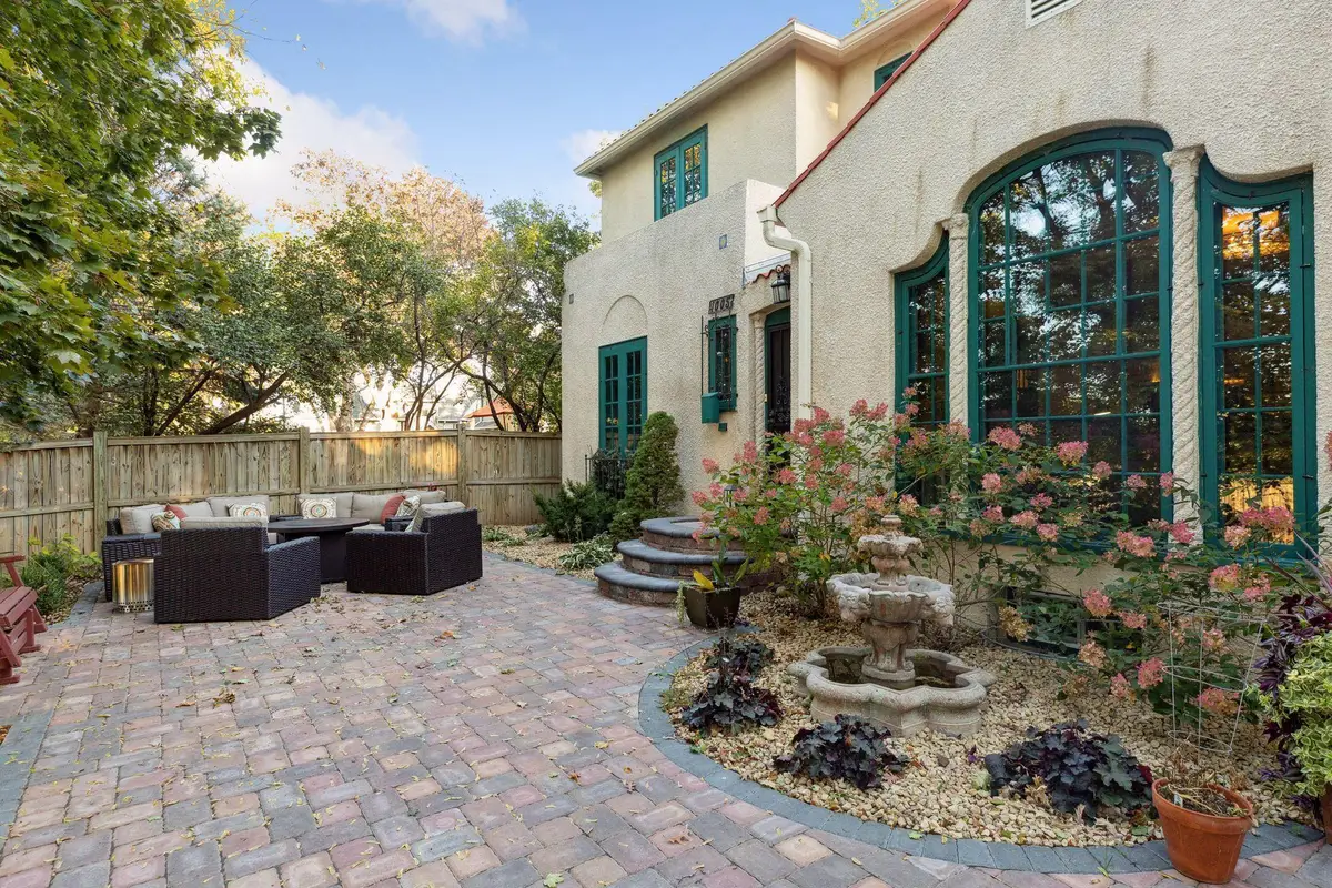 1005 Cedar Lake Road S, Minneapolis, MN 55405 - #1