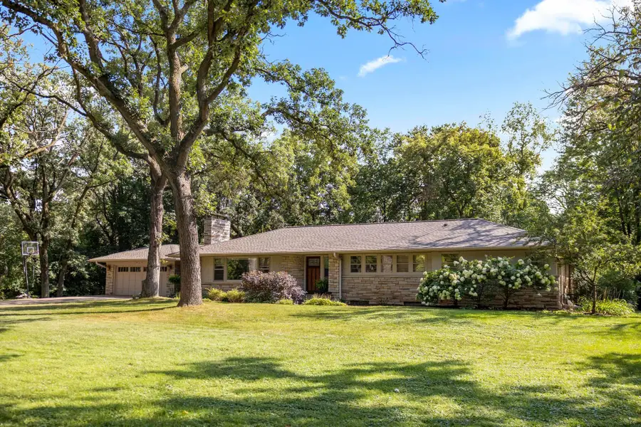 15 Saint Albans Road E, Hopkins, MN 55305 - #3