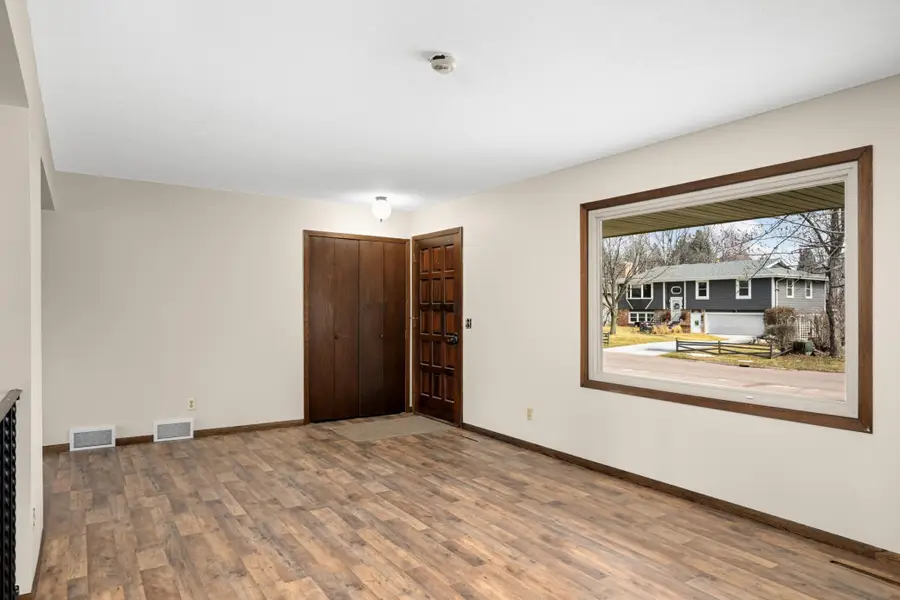 14693 Dory Court, Apple Valley, MN 55124 - #3