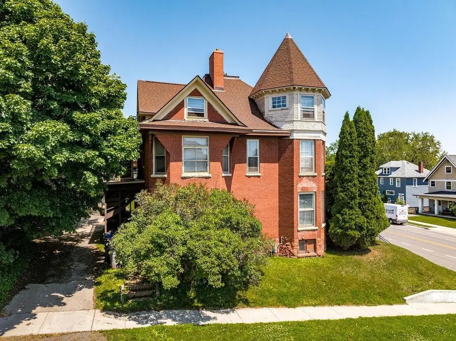 1801 E 4th Street, Duluth, MN 55812 - #2