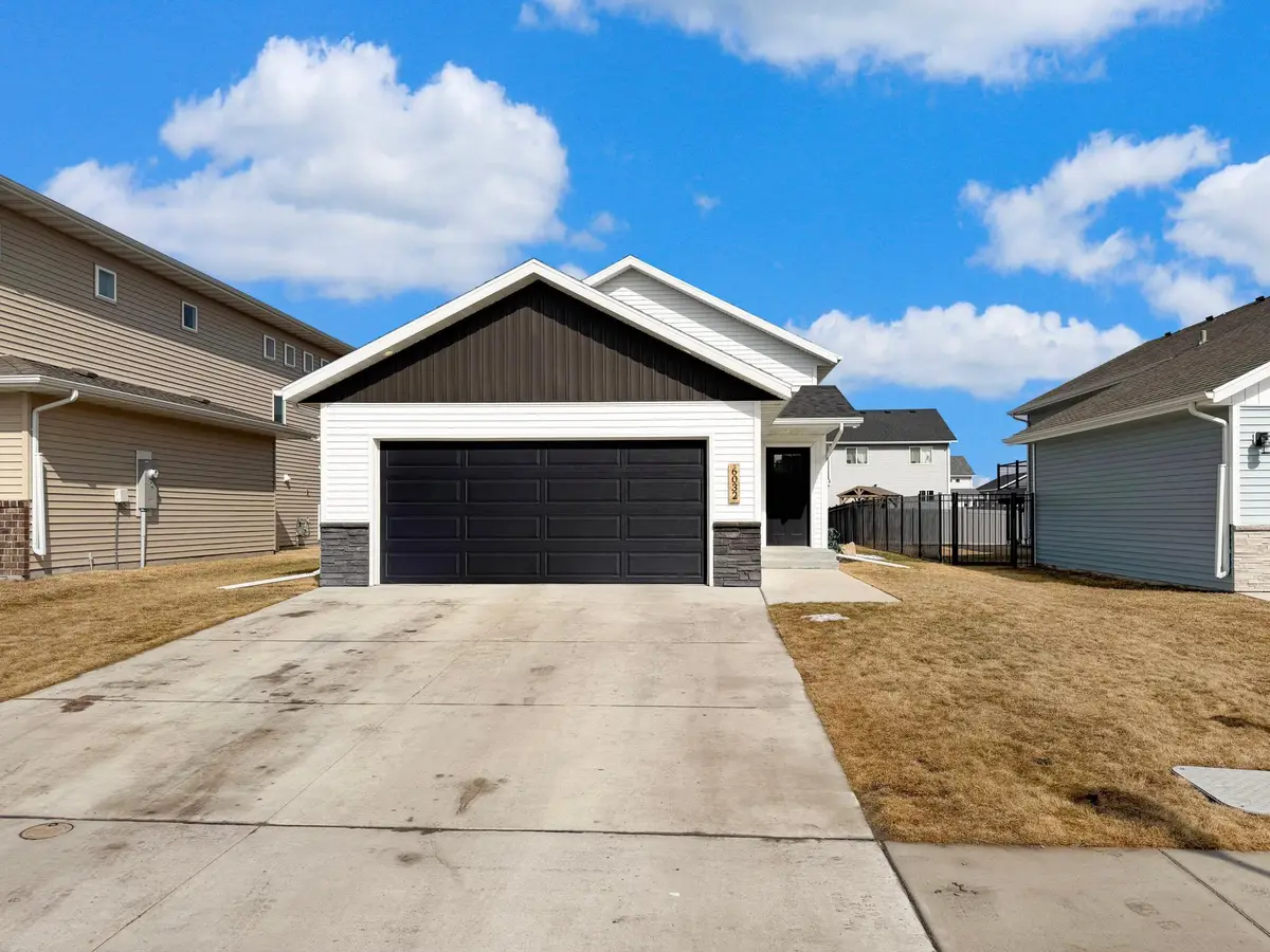 6032 80th Avenue S, Horace, ND 58047 - #1