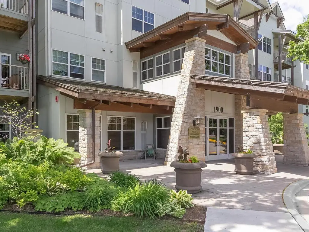 1900 Rush Lake Trail #126, New Brighton, MN 55112 - #1