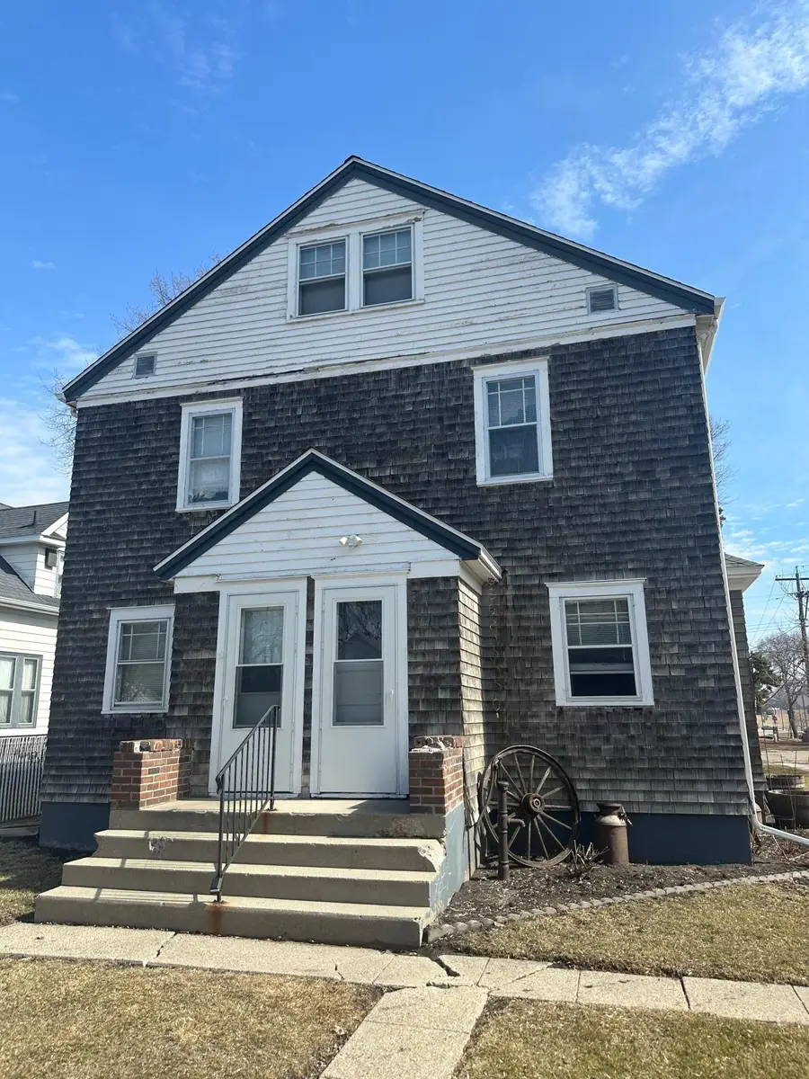 902-904 N 1st Street North Street N, Fargo, ND 58102 - #2