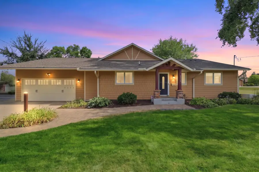 3635 Chelmsford Road Ne, Saint Anthony, MN 55418 - #3