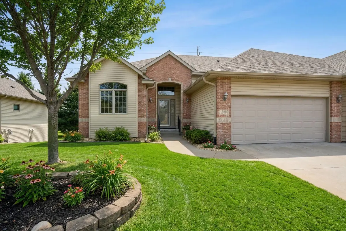 10106 Chestnut Circle N, Brooklyn Park, MN 55443 - #1