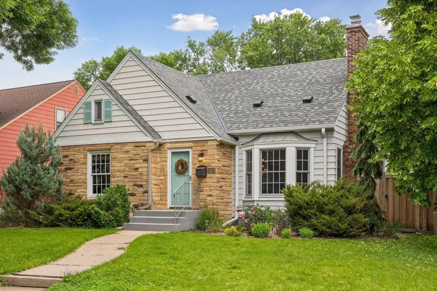 1403 California Avenue W, Falcon Heights, MN 55108 - #2