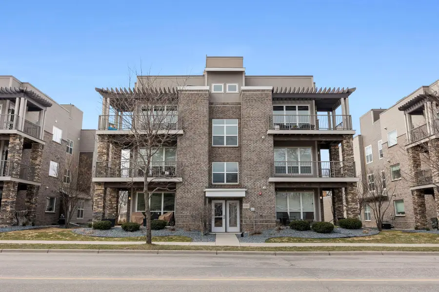 3980 Wooddale Avenue S #302, Saint Louis Park, MN 55416 - #3