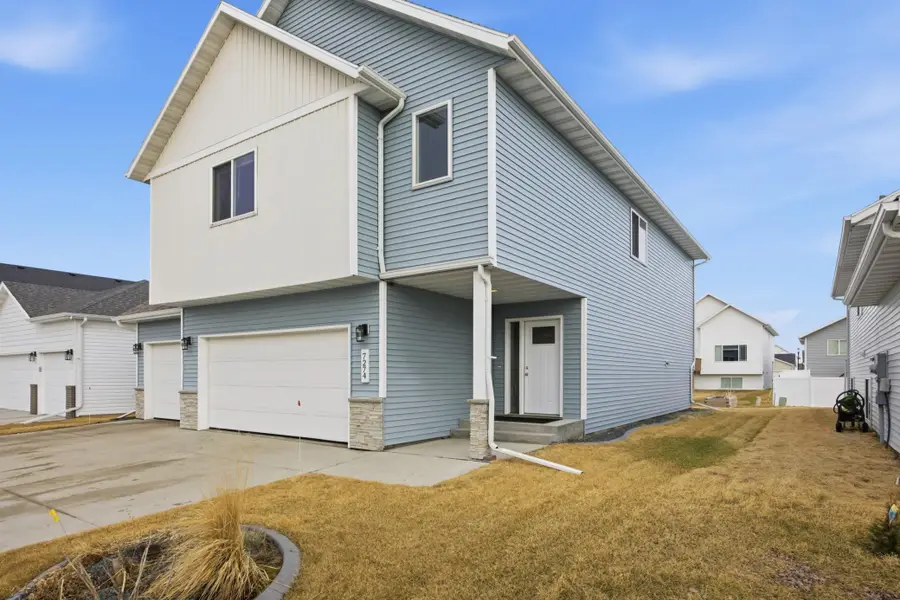 7274 29th Street S, Fargo, ND 58104 - #2