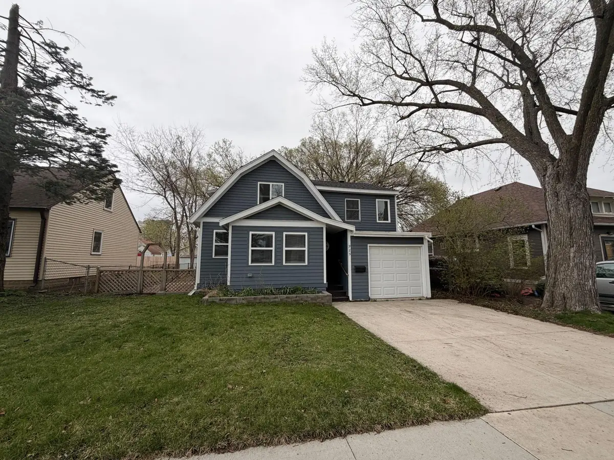 925 11th Street Se, Rochester, MN 55904 - #1