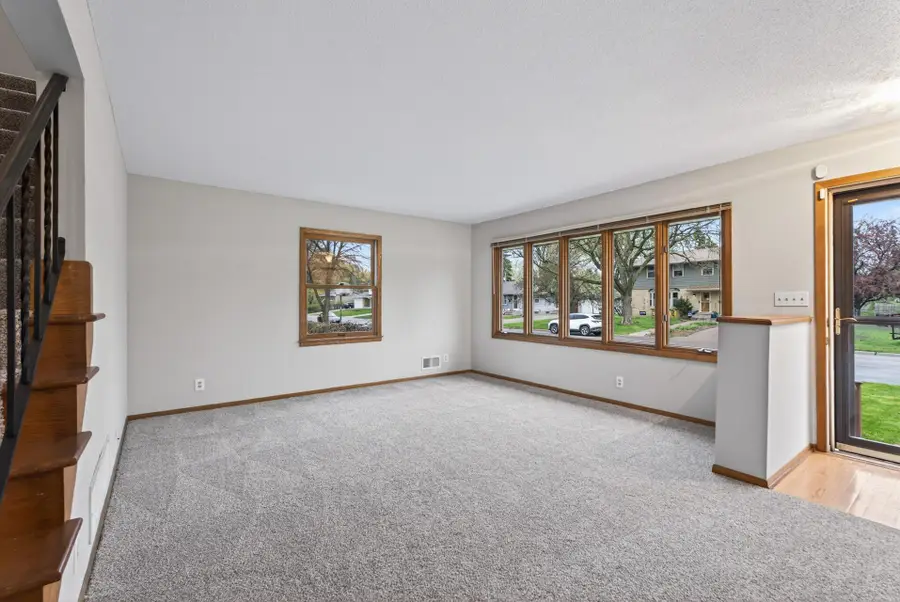 436 21st Avenue S, South Saint Paul, MN 55075 - #2