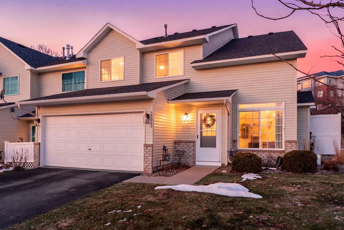 8706 Quarry Ridge Lane #D, Woodbury, MN 55125 - #1