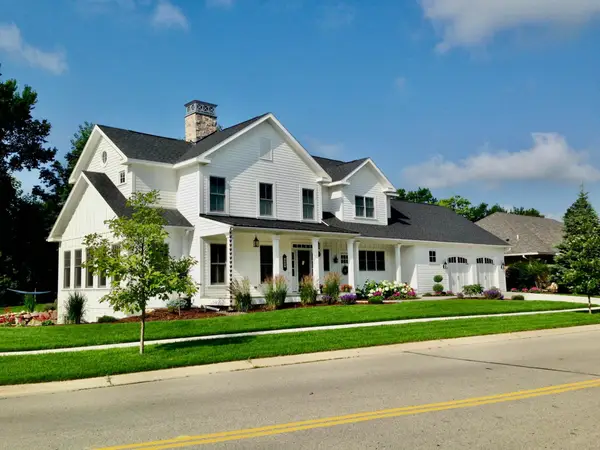 1017 Fox Knoll Drive Sw, Rochester, MN 55902