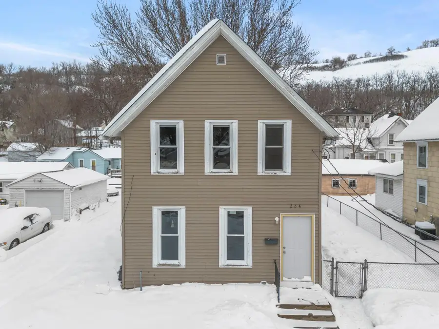 264 E 5th Street, Red Wing, MN 55066 - #2