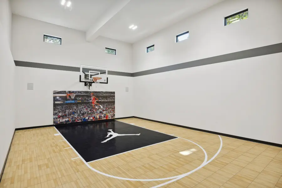 18780 Minnetonka Boulevard, Wayzata, MN 55391 - #3