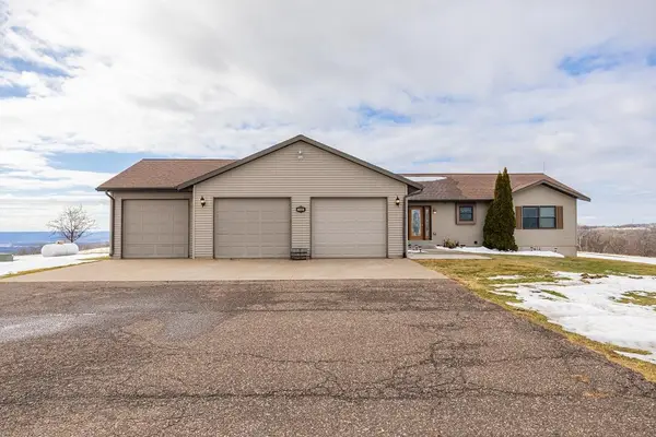 W1660 Maplewood Lane, Alma, WI 54610