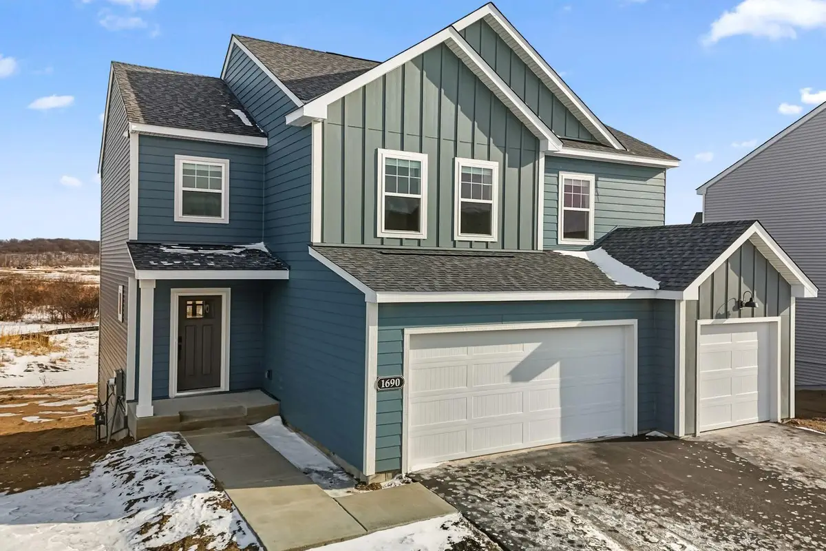 1690 Langston Avenue Ne, Saint Michael, MN 55376 - #1