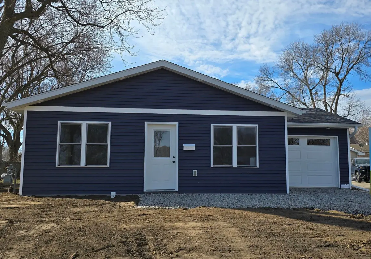 610 E 4th Street, Albert Lea, MN 56007 - #1