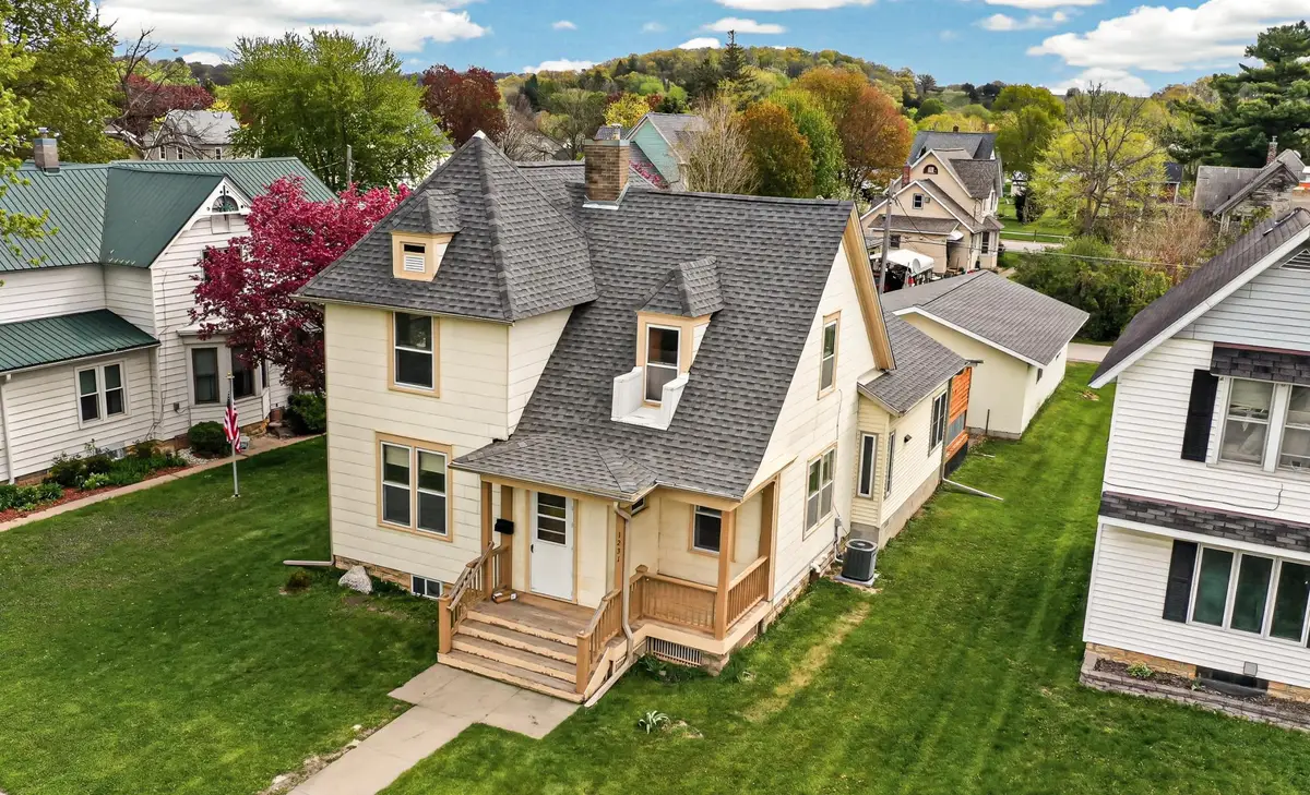 1231 Church Avenue, Saint Charles, MN 55972 - #1