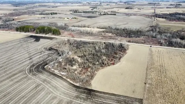 9485 90th Avenue Sw, Stewartville, MN 55976 - #1