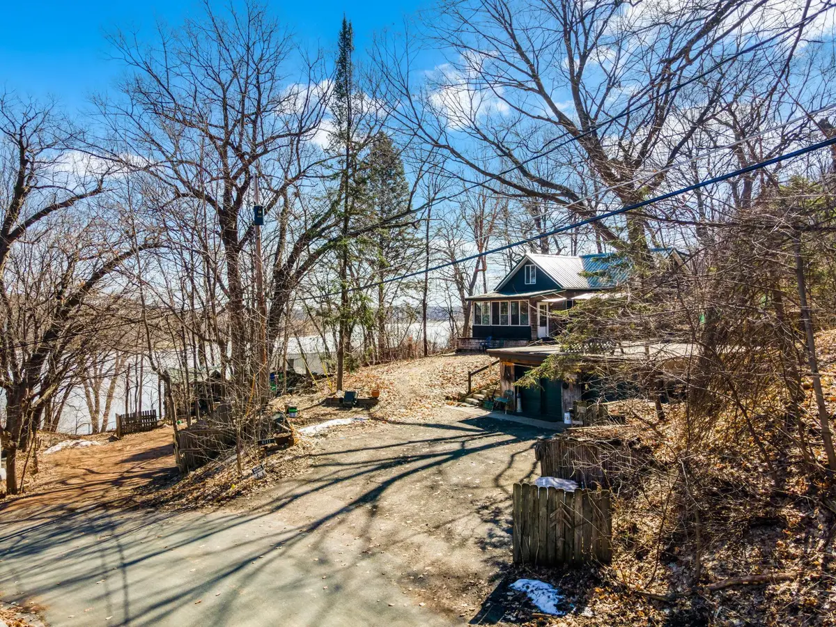 6711 Mohawk, Chanhassen, MN 55317 - #1