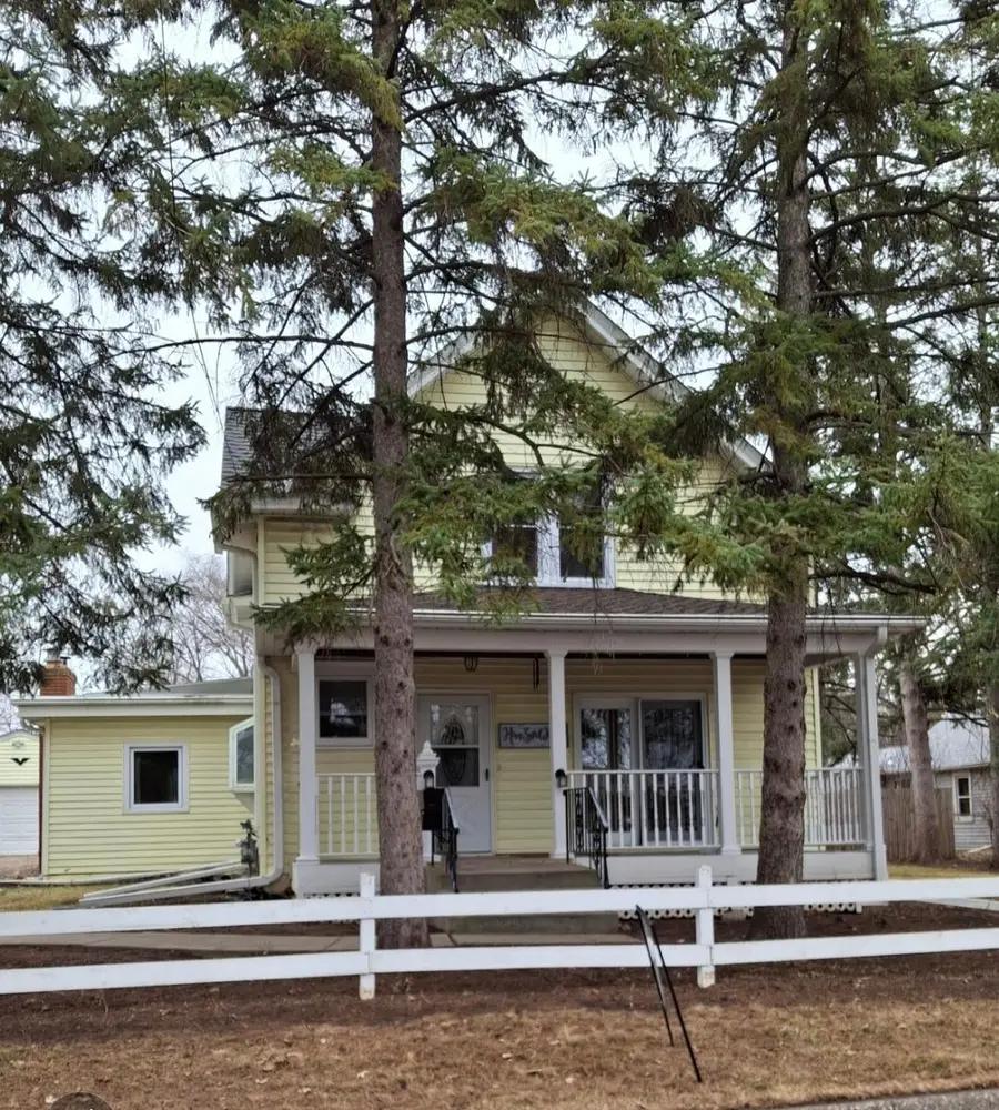 812 Mcknight Road N, Maplewood, MN 55119 - #2