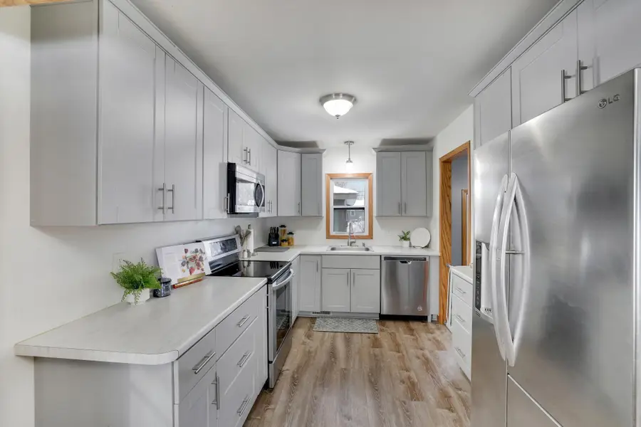 8382 Granada Avenue S, Cottage Grove, MN 55016 - #3