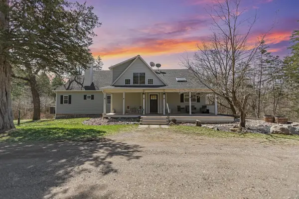 1342 Stagecoach Trail S, Afton, MN 55001