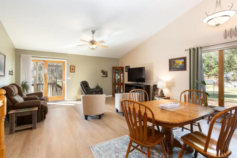 634 Jefferson Street, River Falls, WI 54022 - #3