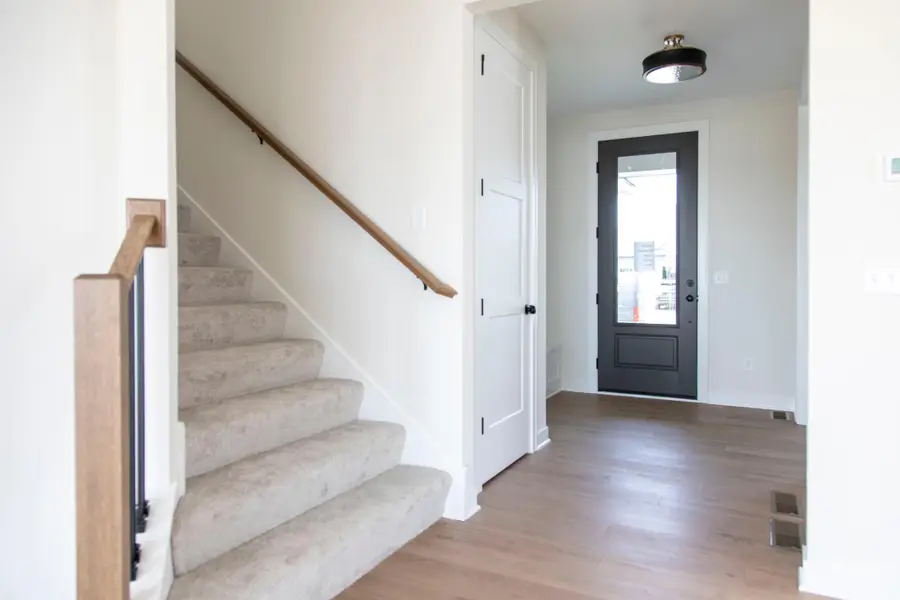 3627 Knightsbridge Trail N, Lake Elmo, MN 55042 - #2